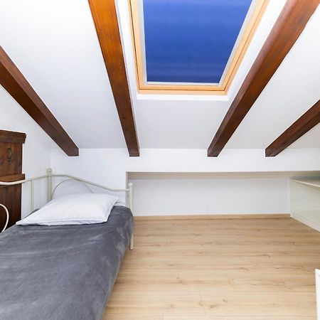 Nikky 2Br Apt. In Old Town Centre 扎达尔 外观 照片